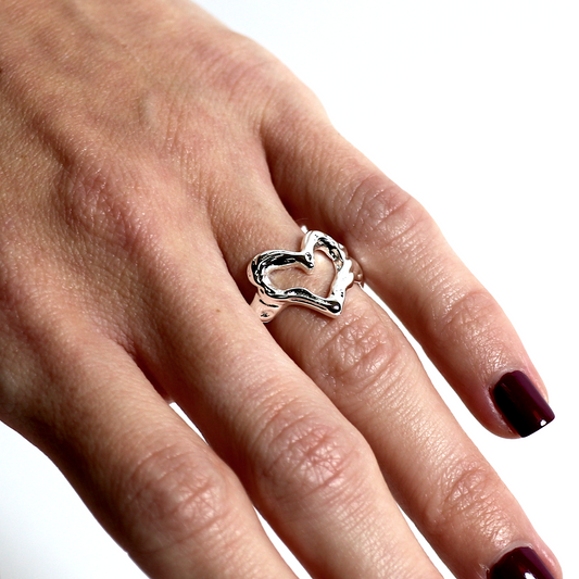 990 грн - Срібна каблучка ХЕЙЛІ - В наявності. Відправка у день замовлення. monopay. Нова Пошта, Укрпошта.