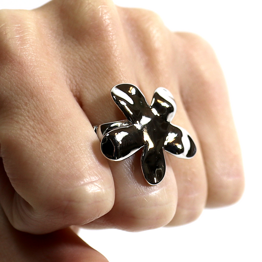 1190 грн - 925 Срібло - 6.7г. - 10 Crystals В наявності. Відправка у день замовлення. monopay. Нова Пошта, Укрпошта.