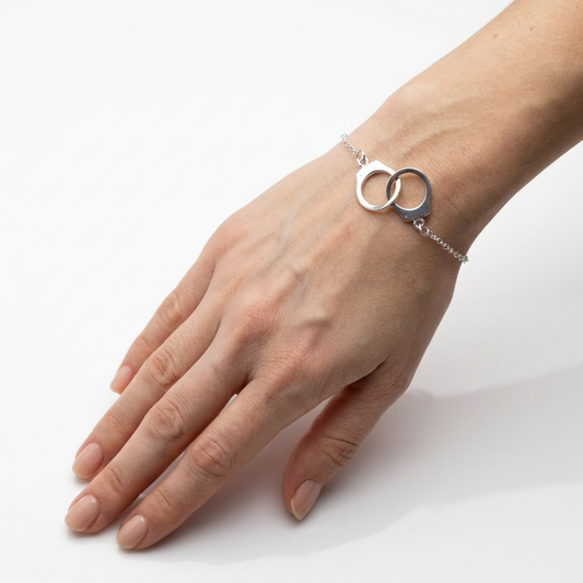 Срібний браслет Нуар — наручники зі зручною застібкою. Безкоштовна доставка по Україні. Швидка відправка.