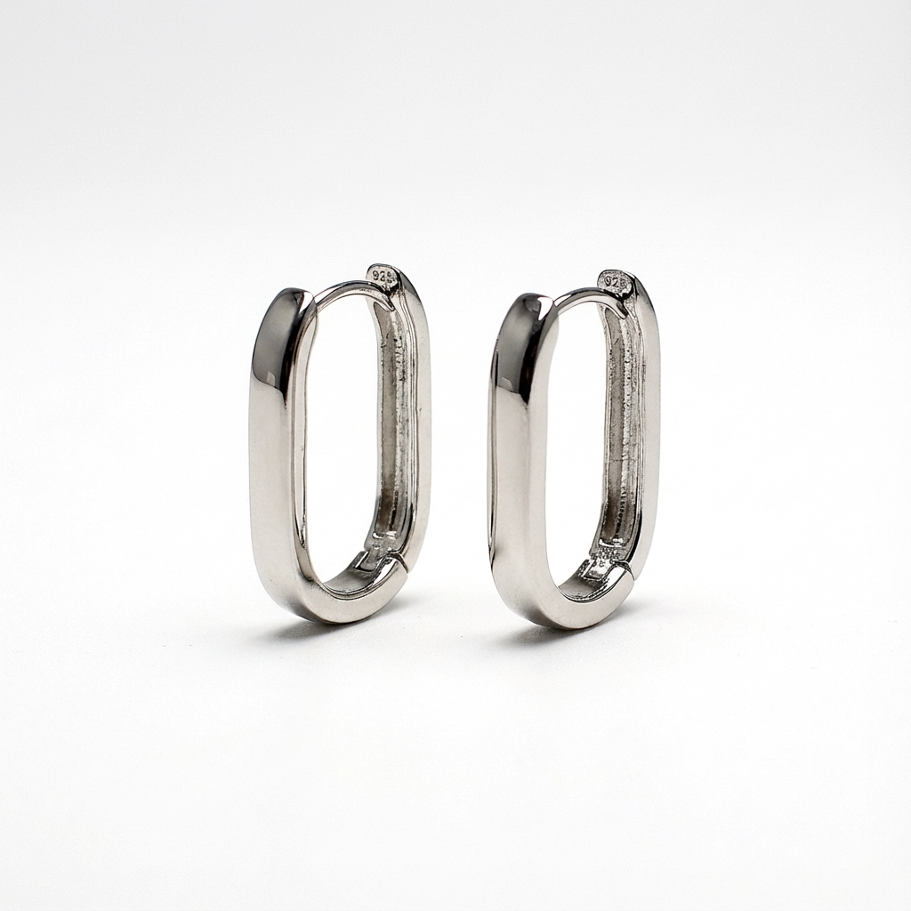 Срібні сережки-кільця 925 проби ДЖИДЖИ овальної форми — 10 Crystals
