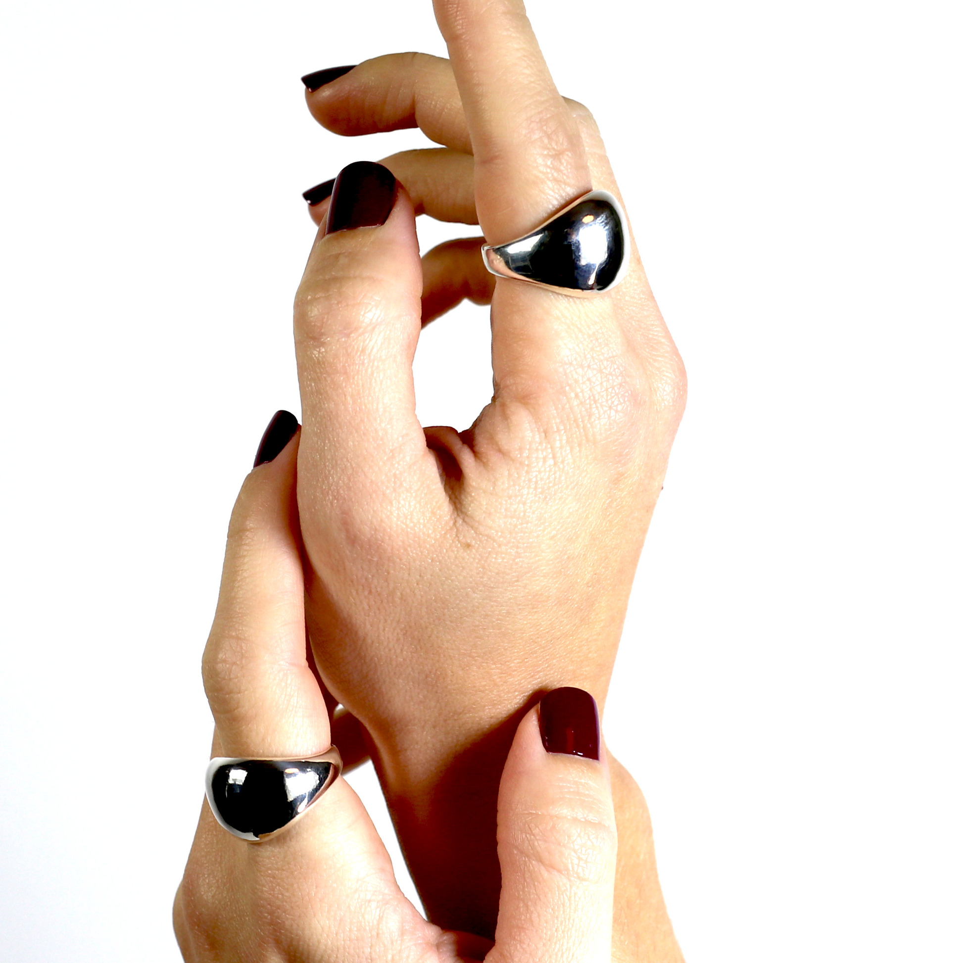 990 грн - Відправка у день замовлення. monopay.  Нова Пошта, Укрпошта. Срібна каблучка Лінда 10 Crystals.