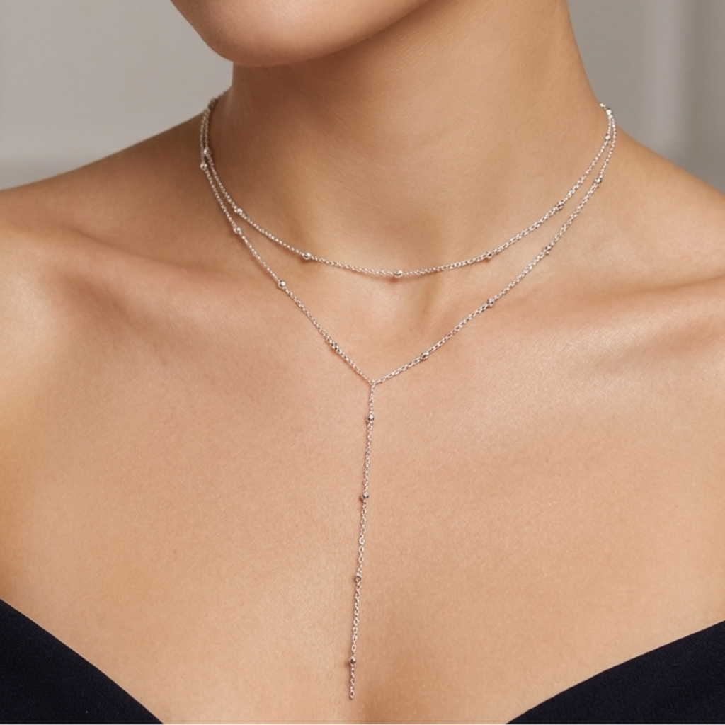 Срібне намисто 925 МОНІКА на шиї — мінімалістичний багатошаровий дизайн
