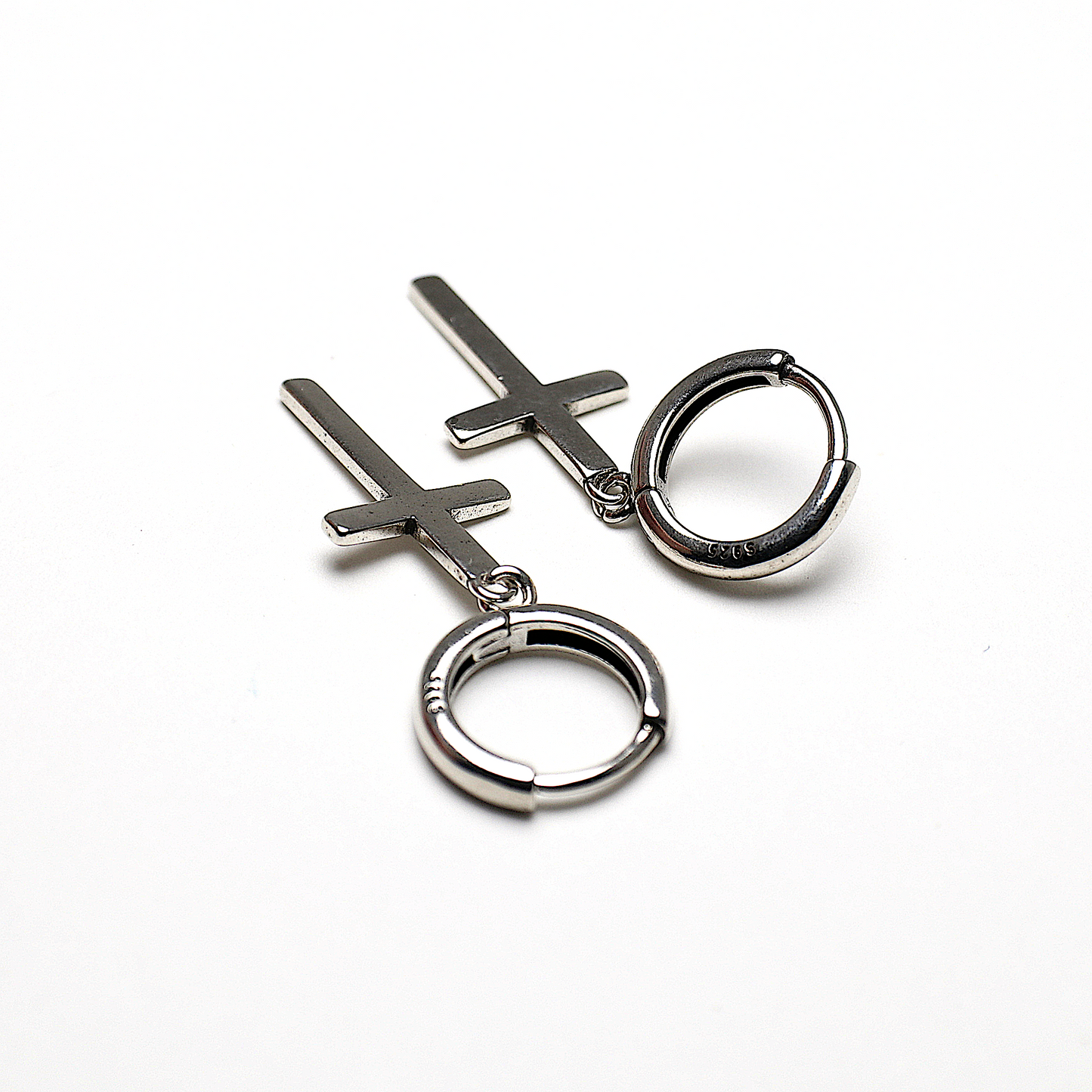 770 грн - Срібні хрестики ЛЮСІ від 10 Crystals Україна. В наявності. Відправка у день замовлення. monopay. Нова Пошта, Укрпошта. 