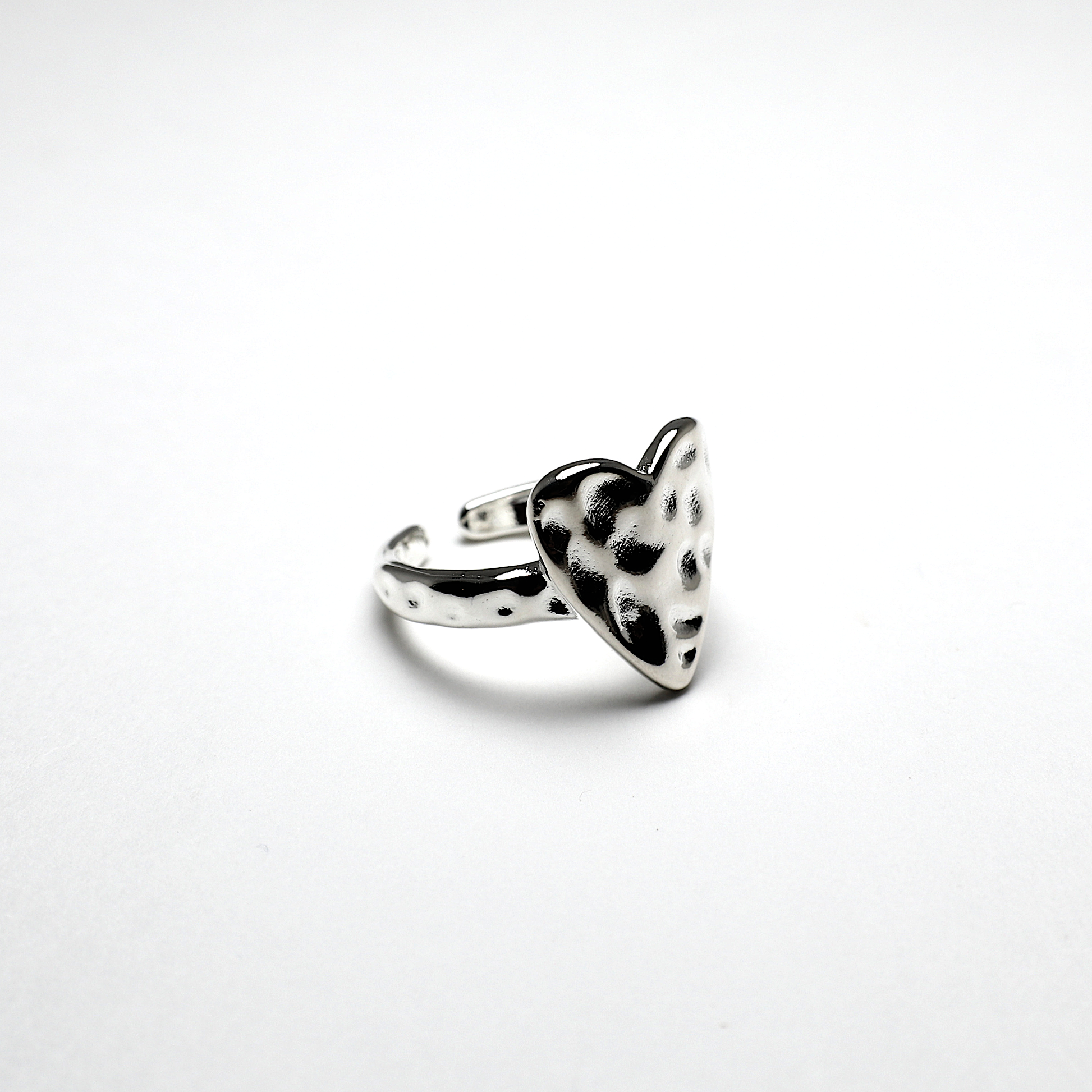 Срібна каблучка Кім - 10 Crystals - Киів, Дніпро - В наявності. Відправка у день замовлення. monopay. Нова Пошта, Укрпошта. Доставка Одеса, Львів - вся Україна.