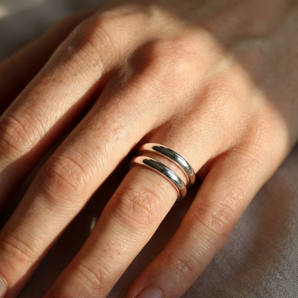 Срібна каблучка скоба. Регульована. Родоване срібло. Безкоштовна доставка.