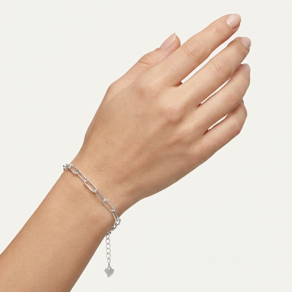 Срібний браслет жіночий плетіння якір. Добжина 15 см та подовжувач на 5 см. Браслет ідеальний для щоденних образів. Невагомий, бліскучий та комфортний у носінні. Купуй зараз за вигідною ціною срібний браслет ЛІНА.
